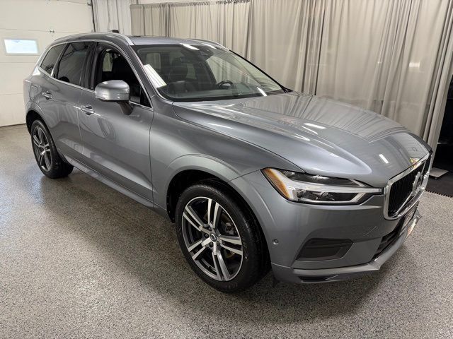 2018 Volvo XC60 Momentum