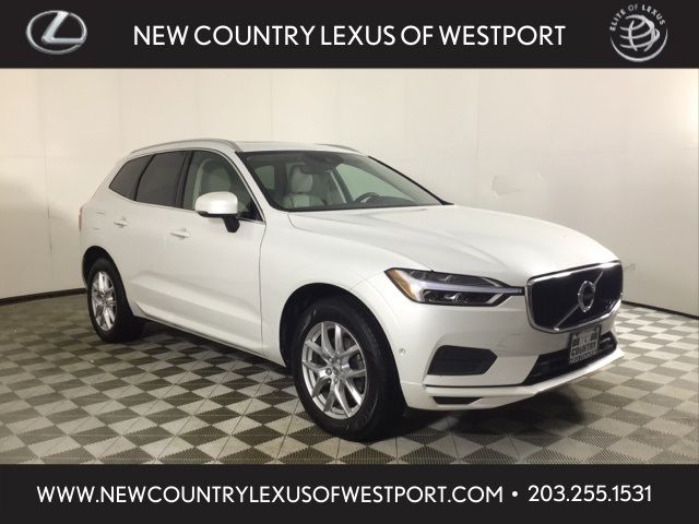 2018 Volvo XC60 Momentum