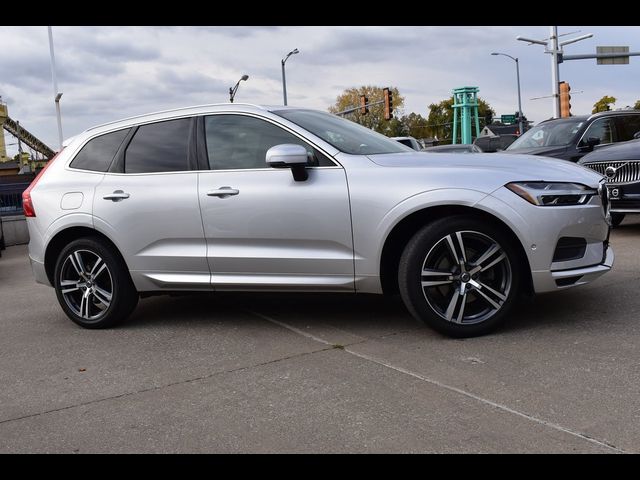 2018 Volvo XC60 Momentum