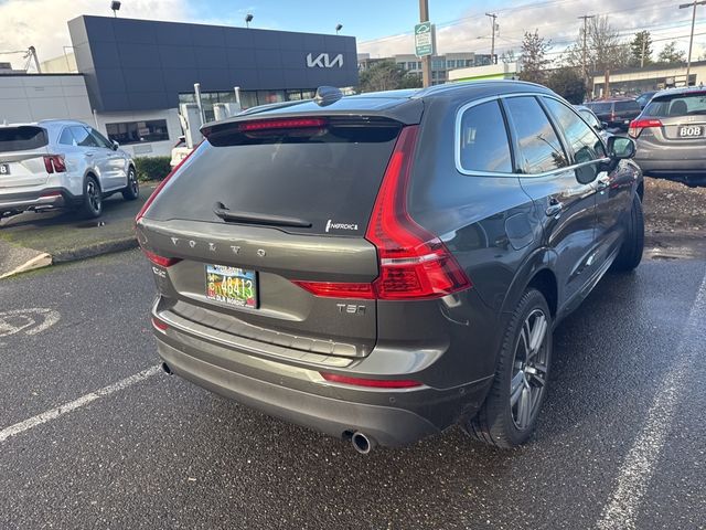 2018 Volvo XC60 Momentum