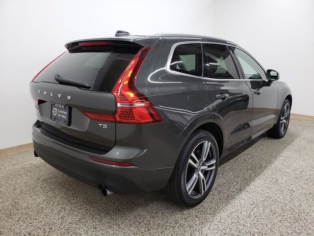 2018 Volvo XC60 Momentum