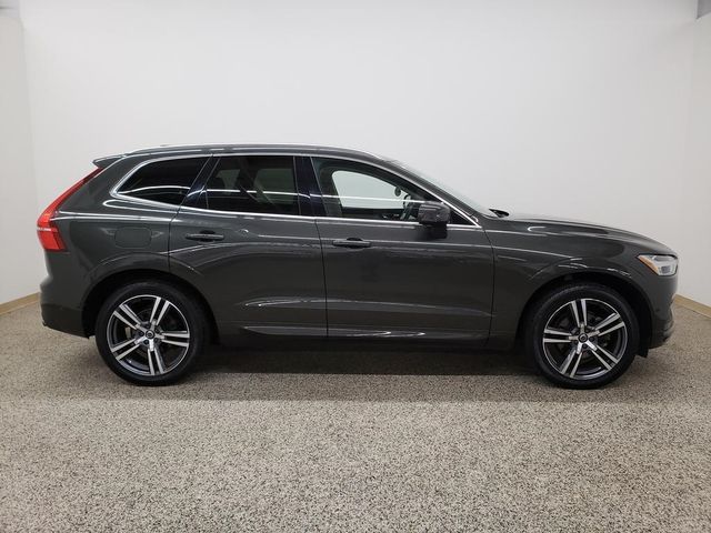 2018 Volvo XC60 Momentum