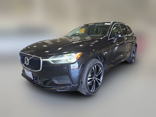 2018 Volvo XC60 Momentum