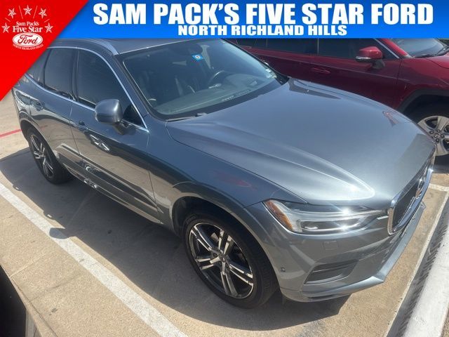 2018 Volvo XC60 Momentum
