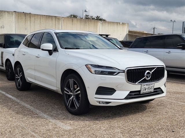 2018 Volvo XC60 Momentum