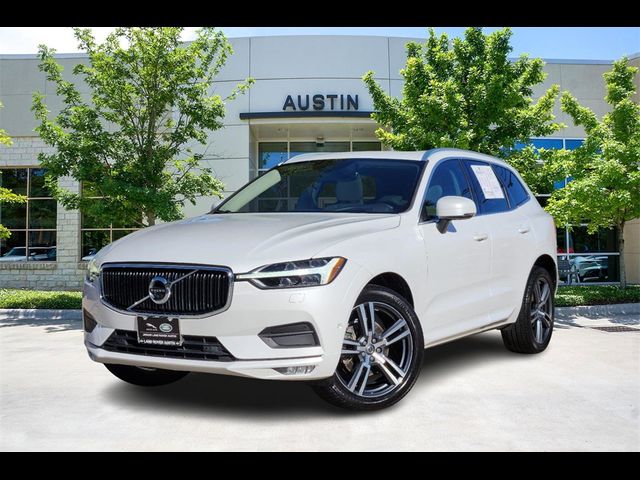 2018 Volvo XC60 Momentum