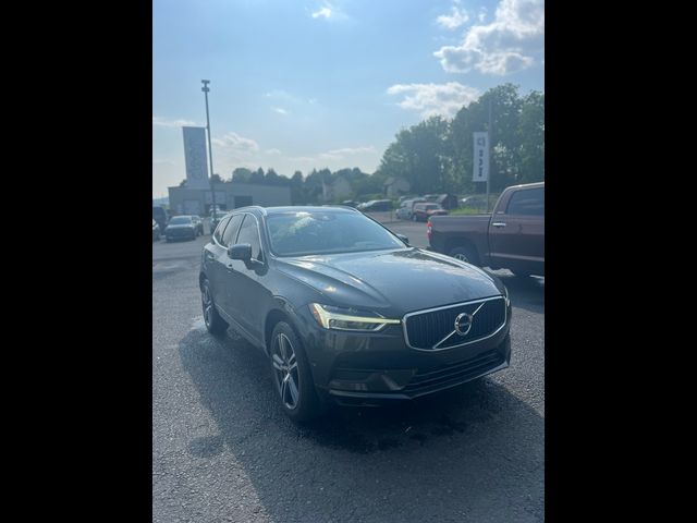 2018 Volvo XC60 Momentum