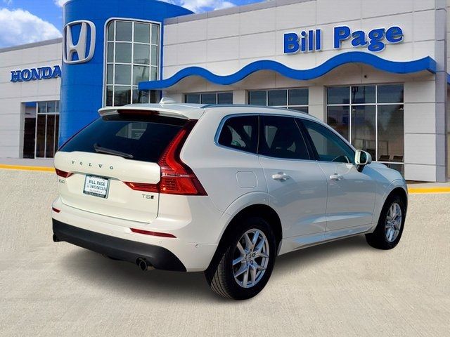 2018 Volvo XC60 Momentum