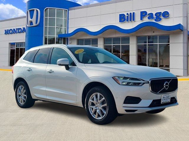2018 Volvo XC60 Momentum