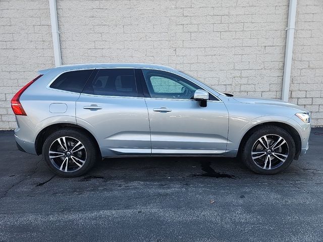 2018 Volvo XC60 Momentum