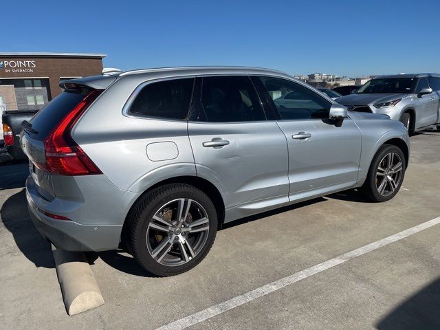 2018 Volvo XC60 Momentum