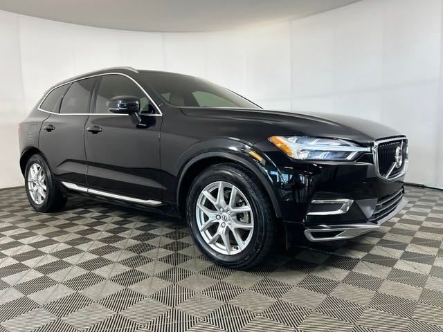 2018 Volvo XC60 Momentum