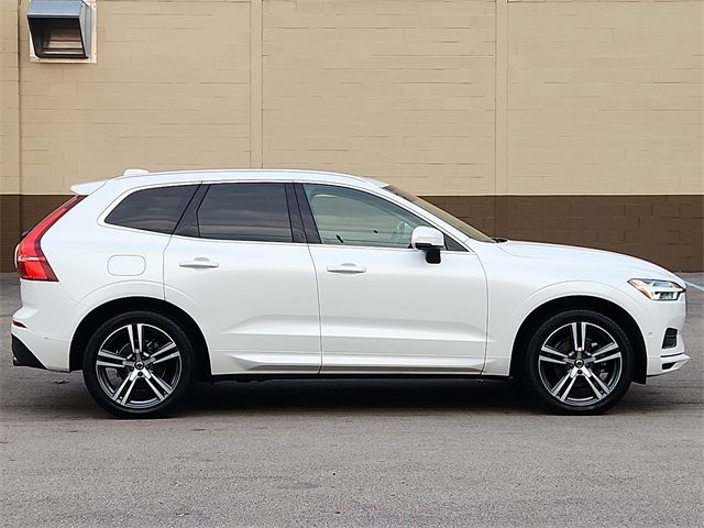 2018 Volvo XC60 Momentum