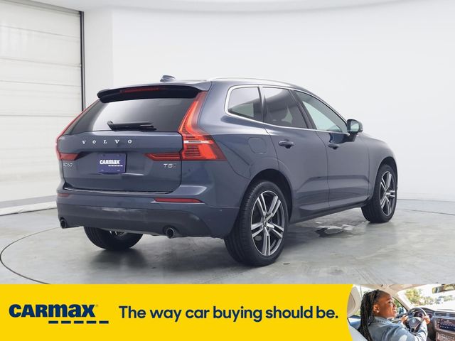 2018 Volvo XC60 Momentum