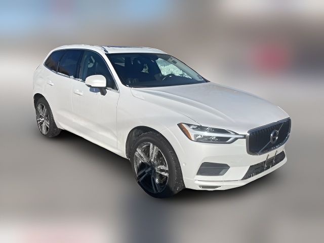 2018 Volvo XC60 Momentum