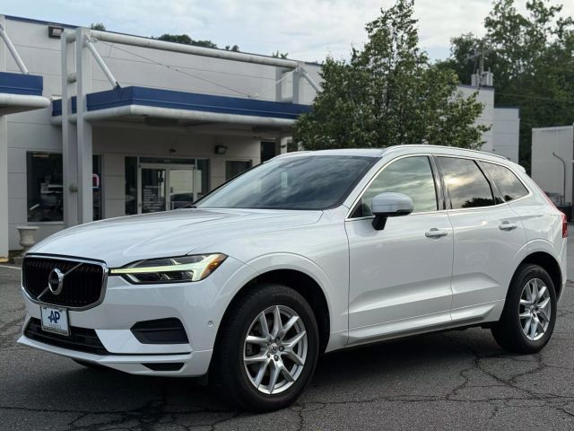 2018 Volvo XC60 Momentum