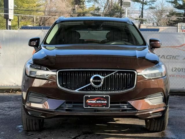 2018 Volvo XC60 Momentum