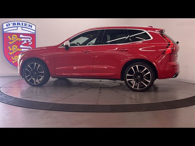 2018 Volvo XC60 R-Design