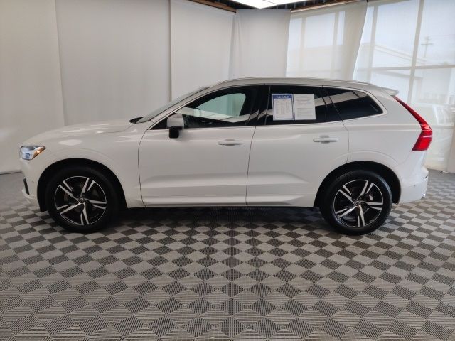 2018 Volvo XC60 R-Design