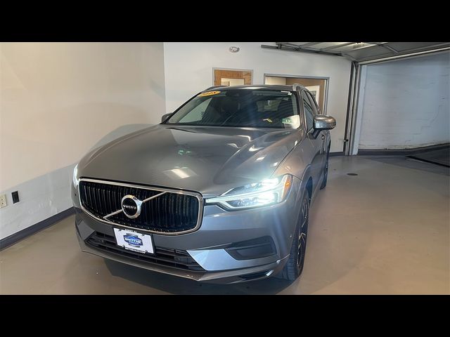 2018 Volvo XC60 Momentum