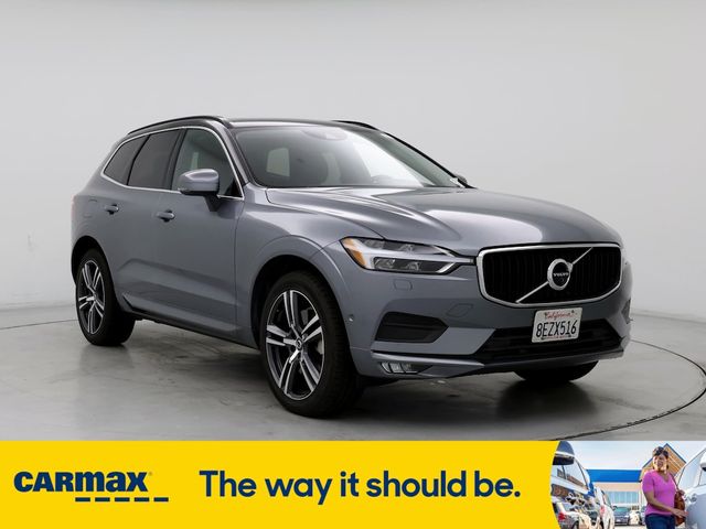 2018 Volvo XC60 Momentum