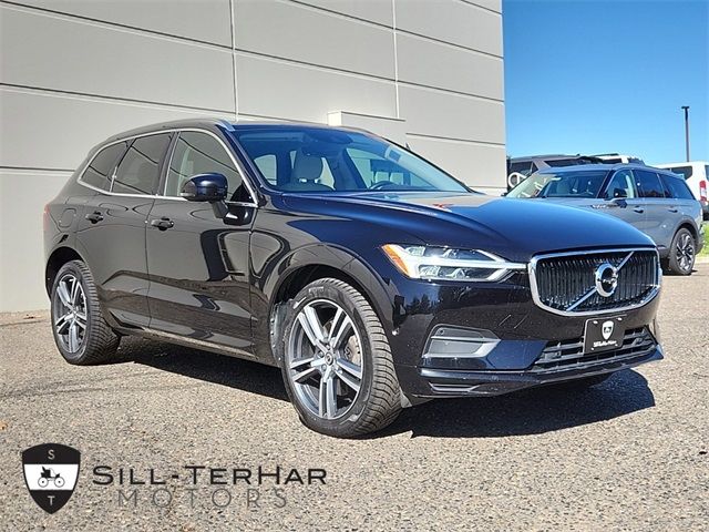 2018 Volvo XC60 Momentum