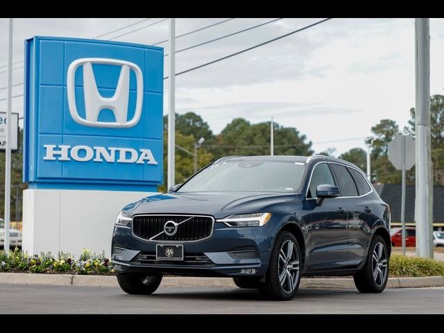 2018 Volvo XC60 Momentum