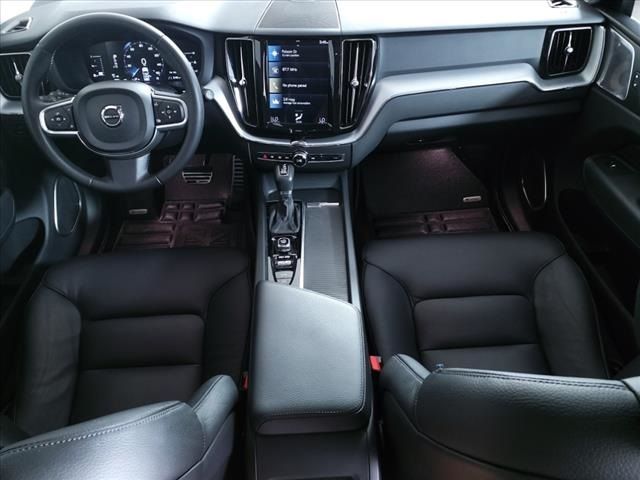 2018 Volvo XC60 Momentum