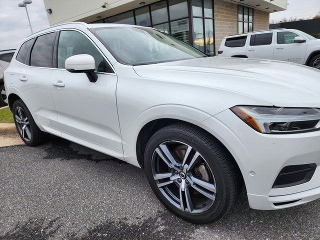 2018 Volvo XC60 Momentum