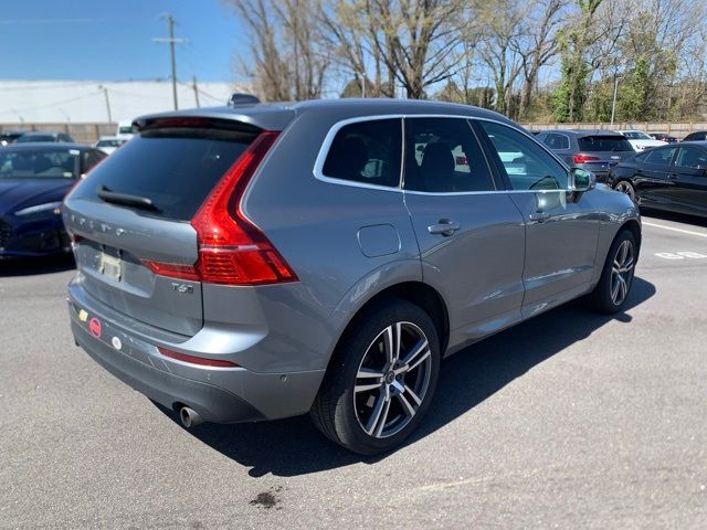 2018 Volvo XC60 Momentum