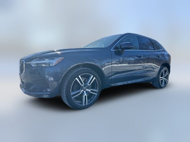 2018 Volvo XC60 Momentum