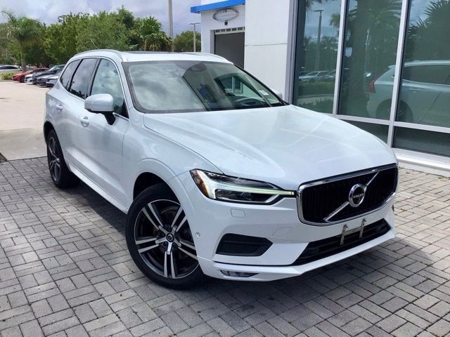 2018 Volvo XC60 Momentum