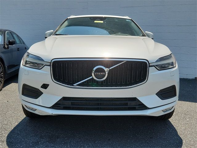 2018 Volvo XC60 Momentum