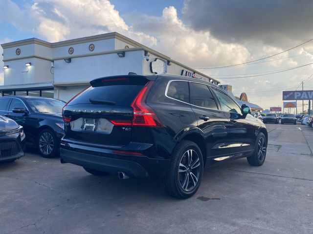 2018 Volvo XC60 Momentum