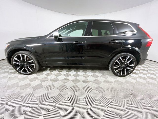 2018 Volvo XC60 R-Design