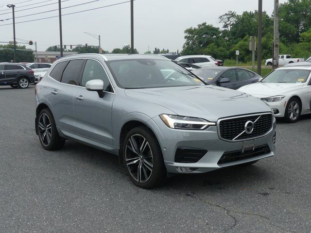 2018 Volvo XC60 R-Design