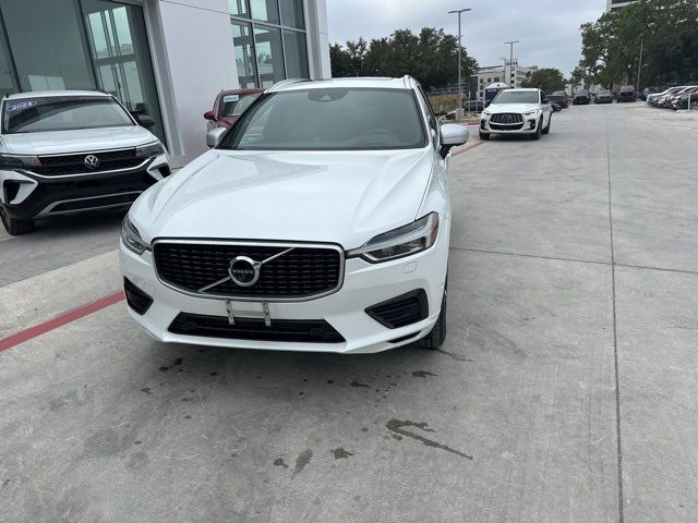 2018 Volvo XC60 R-Design