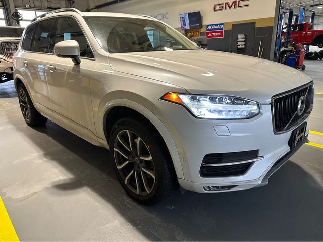 2018 Volvo XC90 Momentum