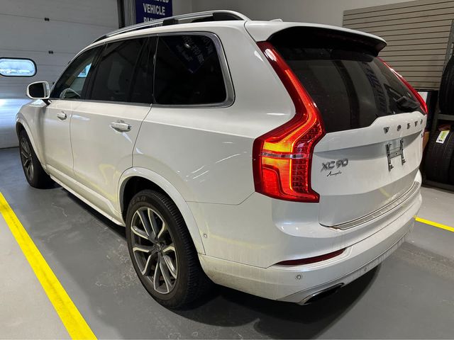 2018 Volvo XC90 Momentum