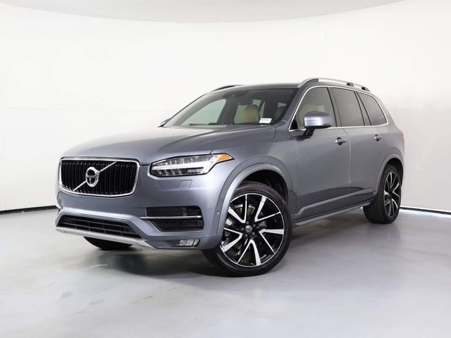 2018 Volvo XC90 Momentum