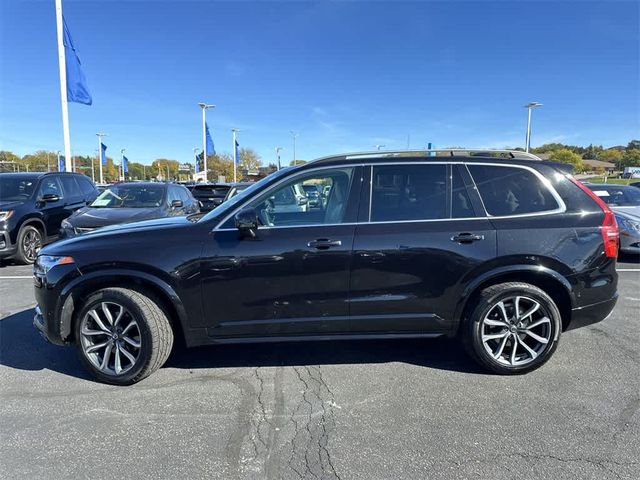 2018 Volvo XC90 Momentum