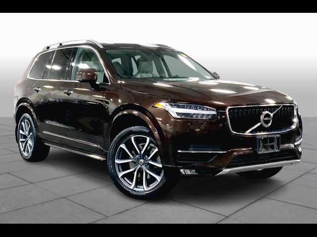 2018 Volvo XC90 Momentum