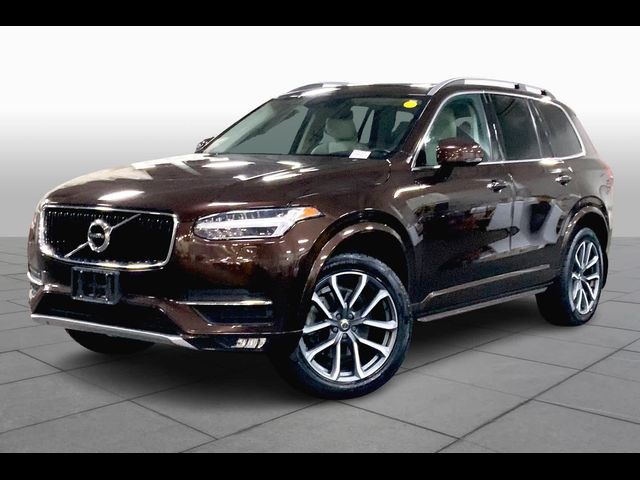 2018 Volvo XC90 Momentum