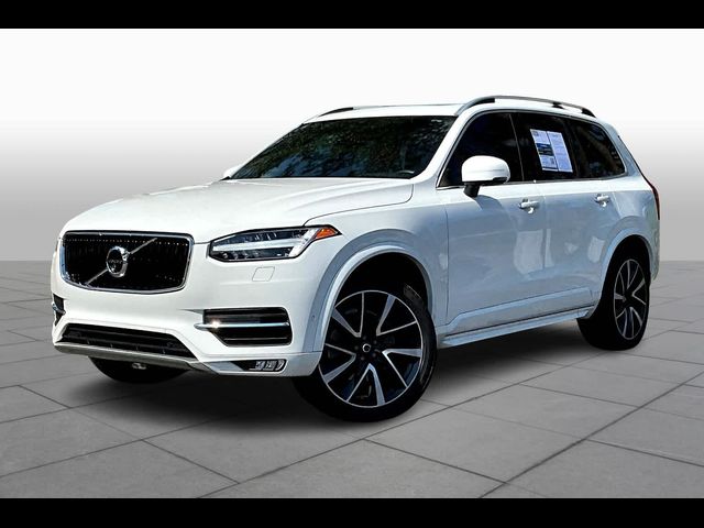 2018 Volvo XC90 Momentum