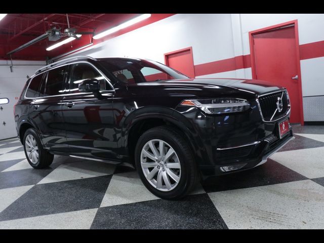 2018 Volvo XC90 Momentum