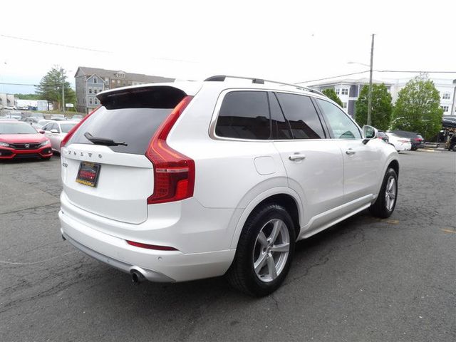 2018 Volvo XC90 Momentum