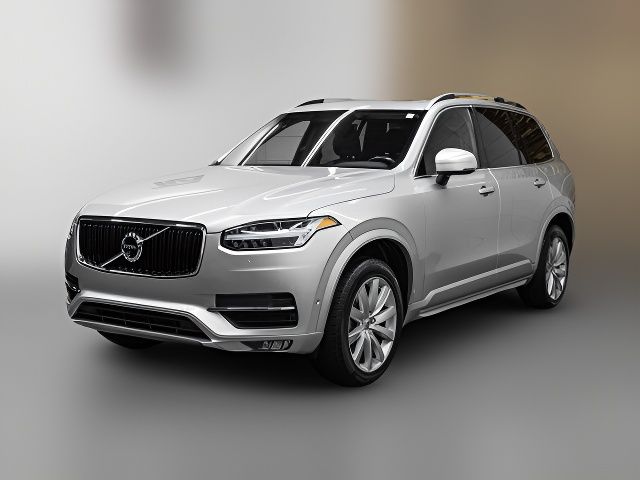 2018 Volvo XC90 Momentum