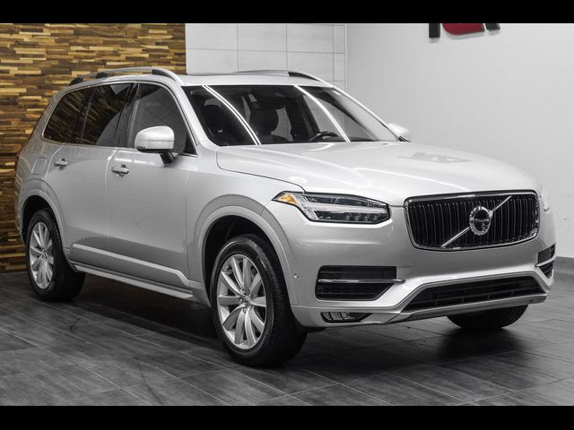 2018 Volvo XC90 Momentum