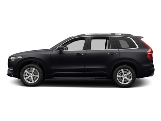 2018 Volvo XC90 Momentum