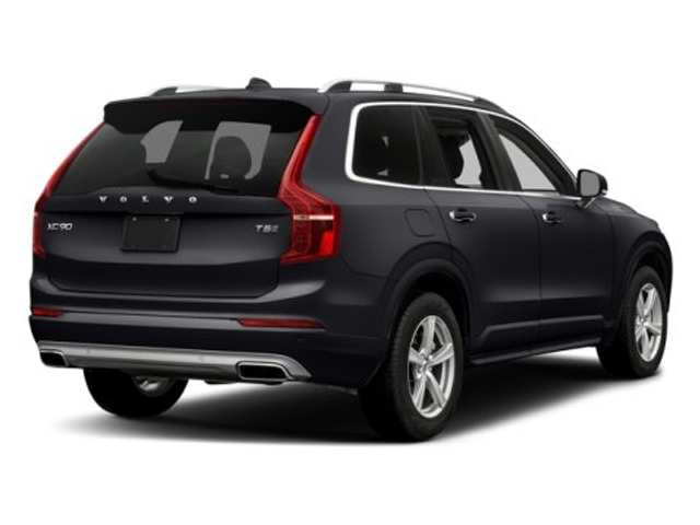 2018 Volvo XC90 Momentum